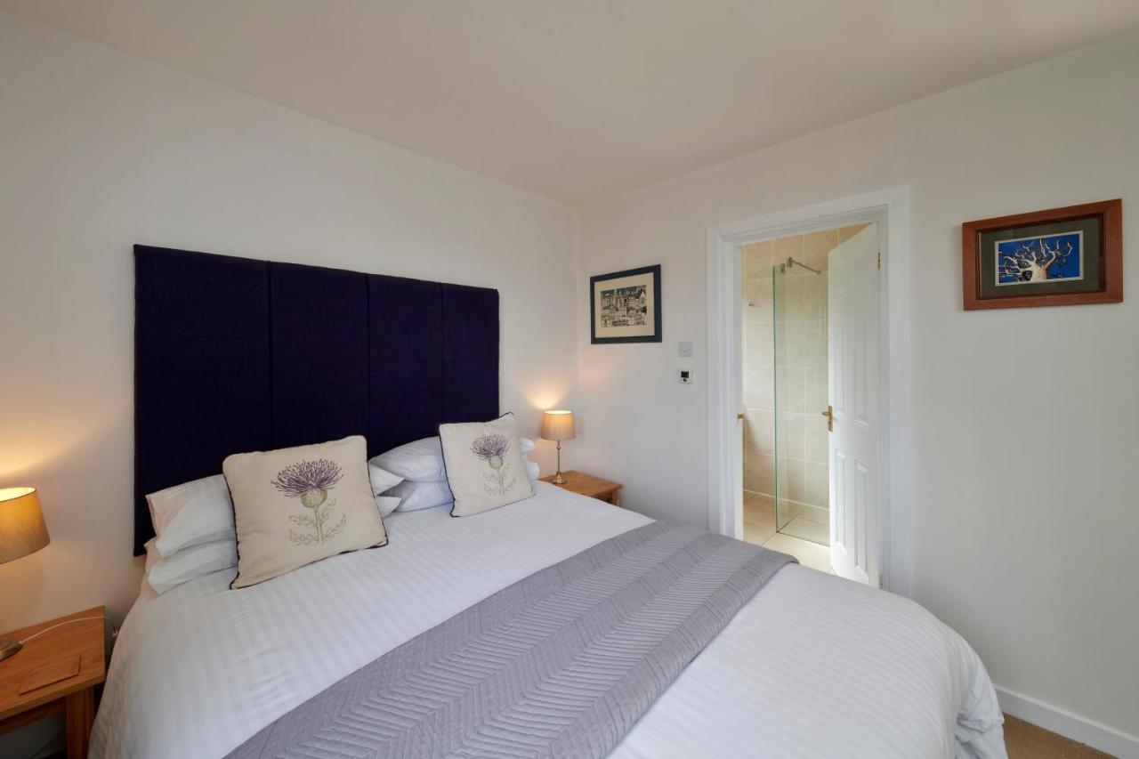 By The Brae Bed & Breakfast Inverness Exterior photo