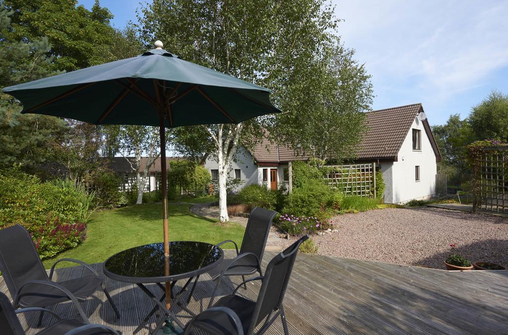 By The Brae Bed & Breakfast Inverness Exterior photo