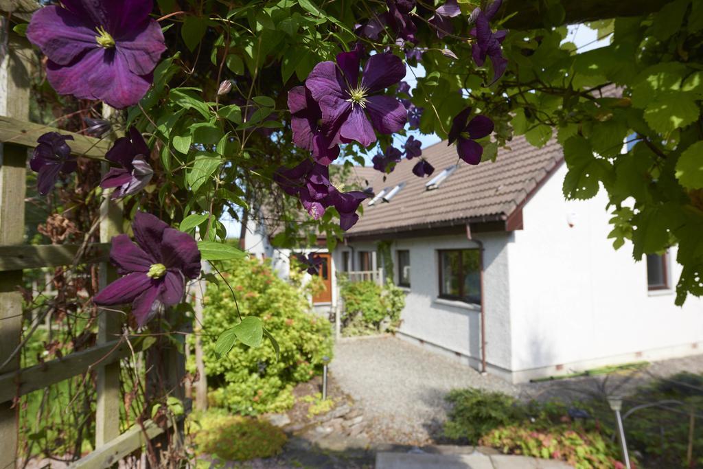 By The Brae Bed & Breakfast Inverness Exterior photo